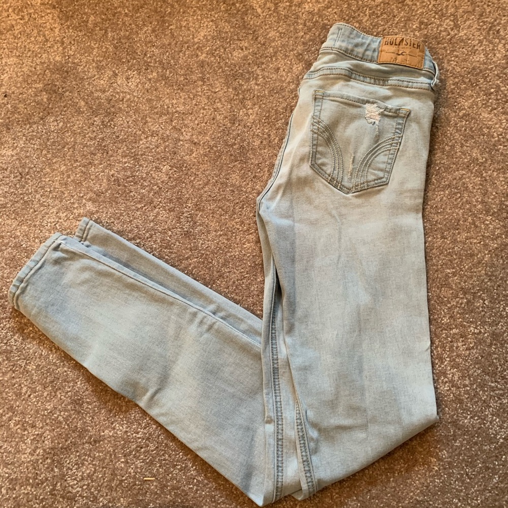 Light denim Hollister jeans